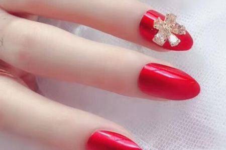 关于美甲