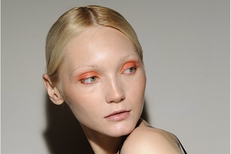 1569405193248240.jpg 眼影上妆方法