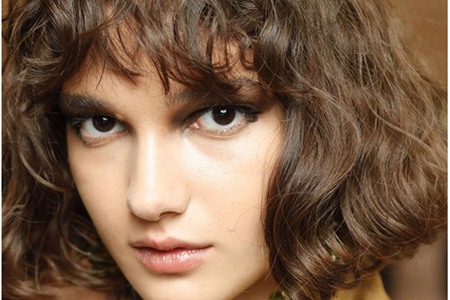 1569405199393092.jpg 米兰时装周眼妆