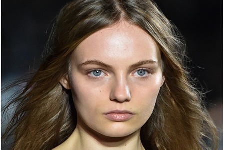 1569818381243460.jpg 贝拉哈迪德