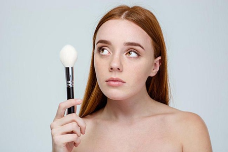 1570856687661703.jpg 眼妆