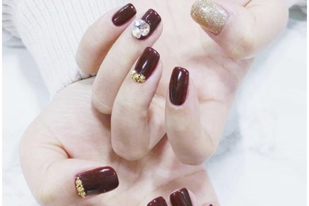 1575452323593995.jpg 红色