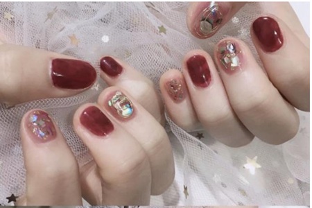 1577958062468937.jpg 美甲图片