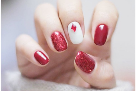 1578302531874402.jpg 美甲图片2019新款式