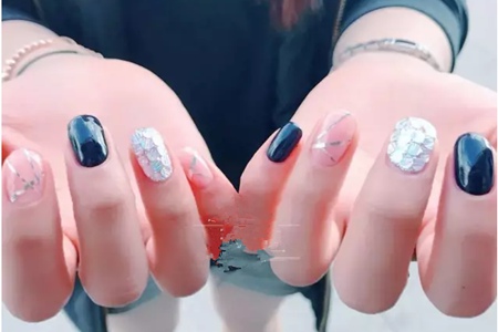 1564547765946980.jpg ggreg.jpg