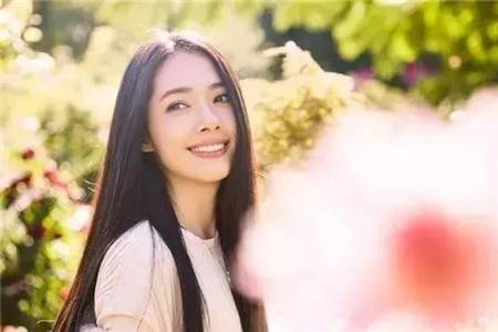 方便的上妆气垫霜，女生真的知道怎么使用吗