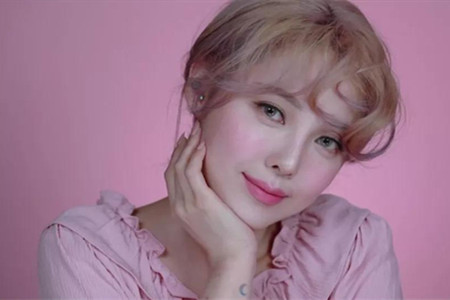 1538978046601395.jpg 三种修容化妆技巧,让女生的脸更小更精致