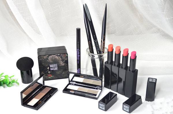 了不起的国货品牌 平价中的战斗机