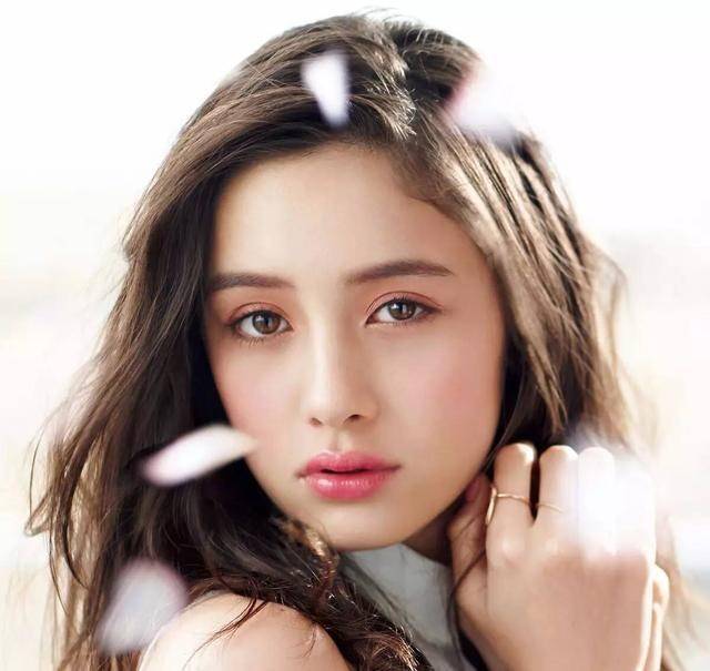 甜美妆容速成
