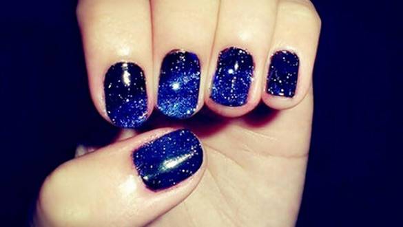 你的指尖有星辰大海吗 星空美甲美过宇宙