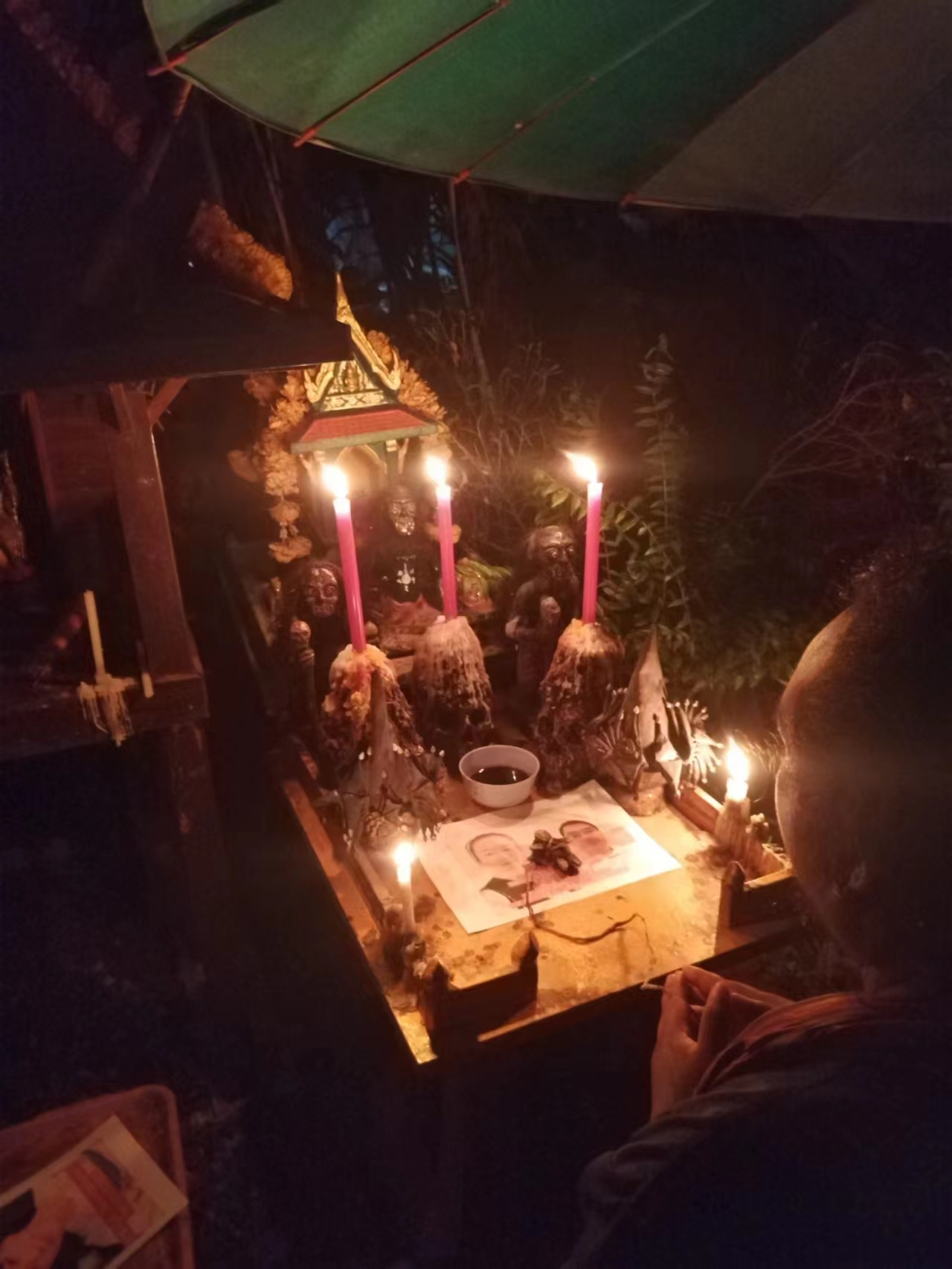 下情降的人自己变心(图1) 1-24092309392I48.jpg