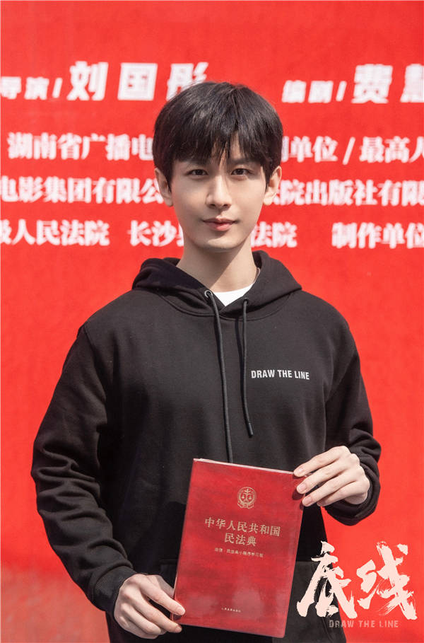 “整个剧本取材都是社会关注较大的真实案例,一定是一部好戏”(图5) “整个剧本取材都是社会关注较大的真实案例,一定是一部好戏”(图5)